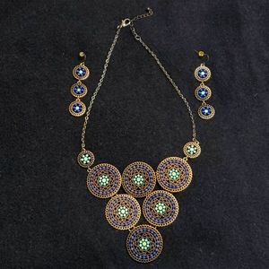 Necklace and drop earrings set